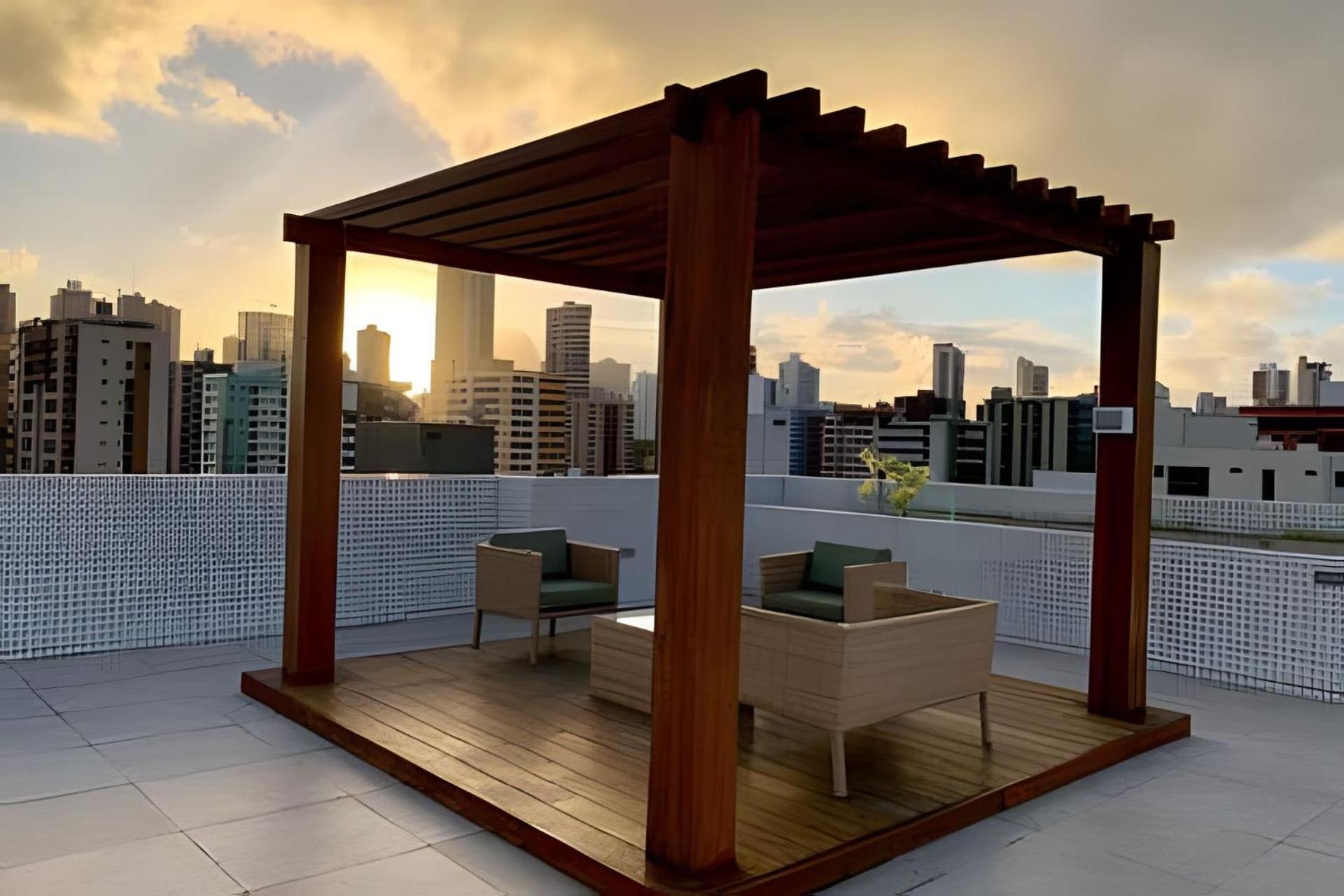 Apto Com Piscina Rooftop Em Cabo Branco. João Pessoa